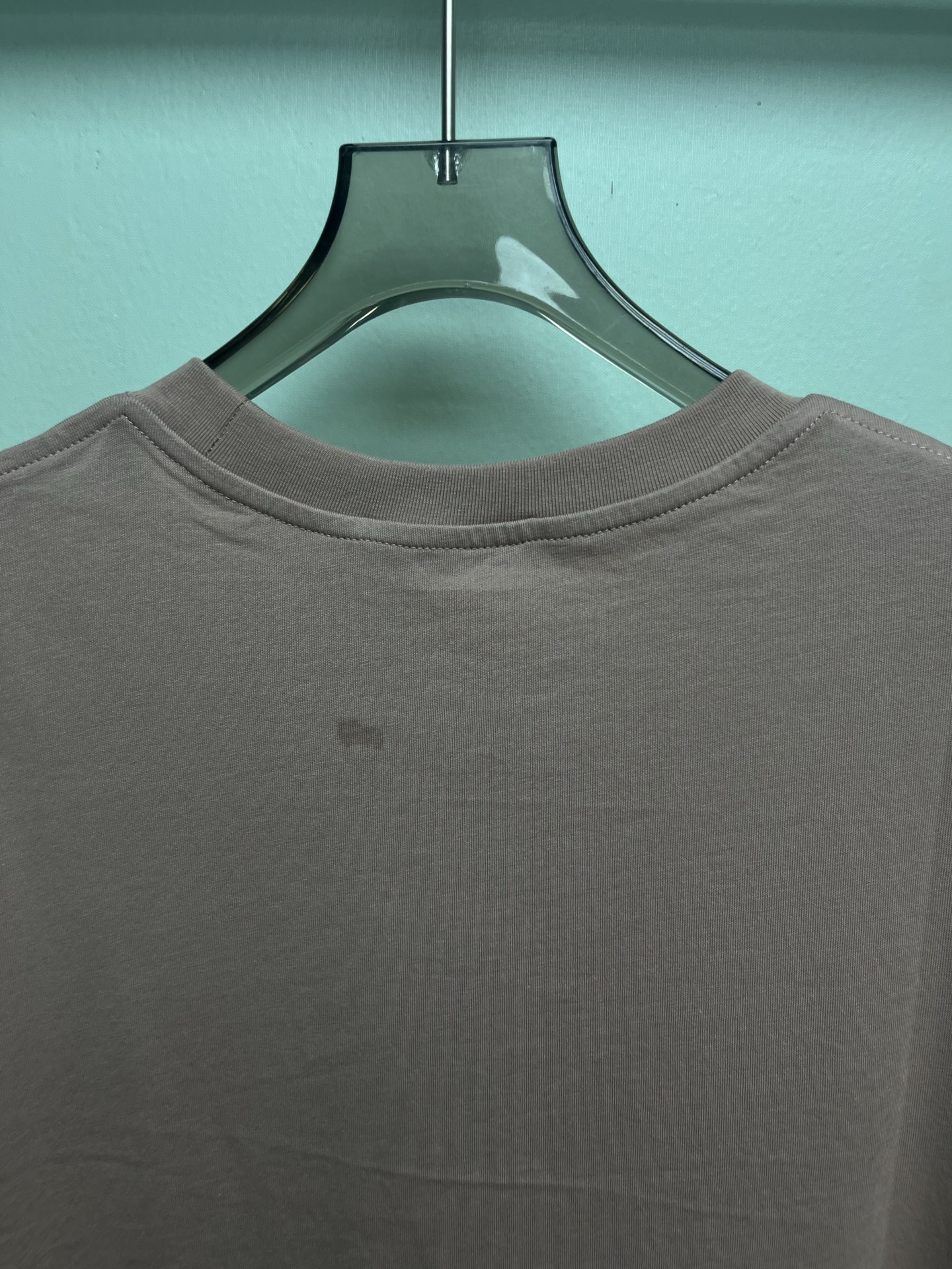 Women's short sleeves